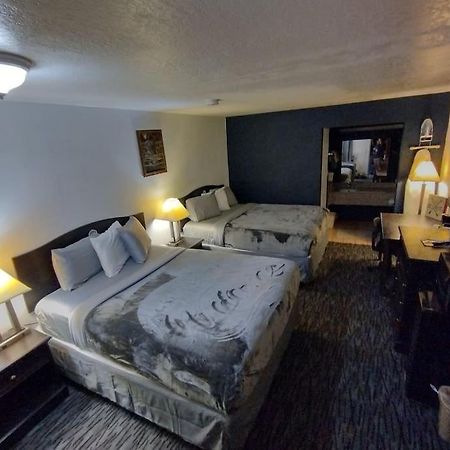 Hotel 2 Queen Beds Hotel Room 126 Wi-Fi Booking Stillwater Exterior foto